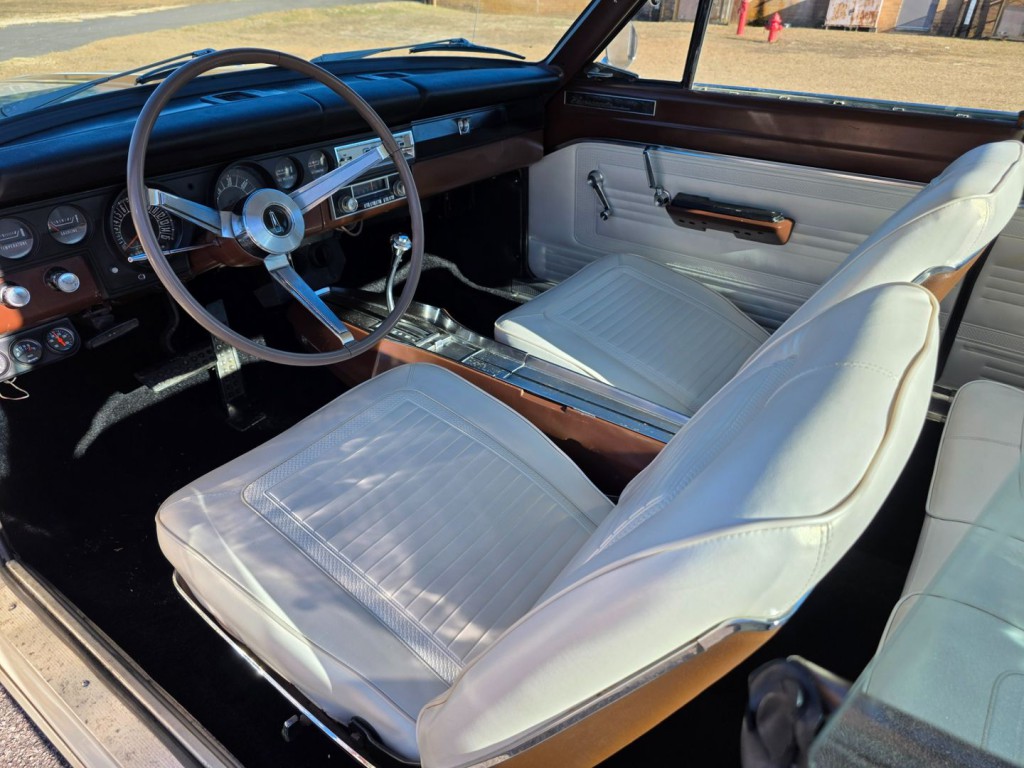 1966 Plymouth Barracuda Image 16
