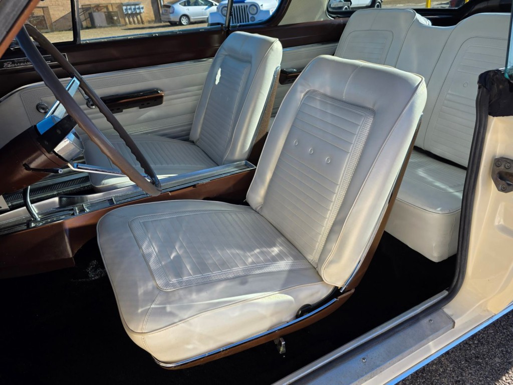 1966 Plymouth Barracuda Image 28