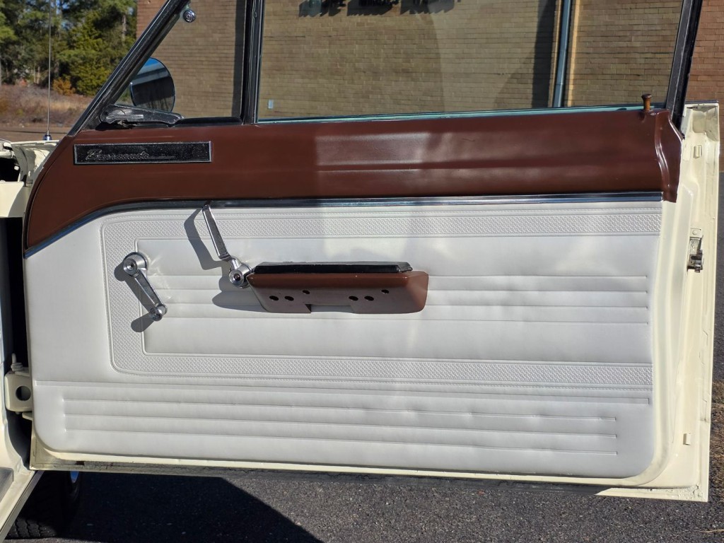 1966 Plymouth Barracuda Image 40