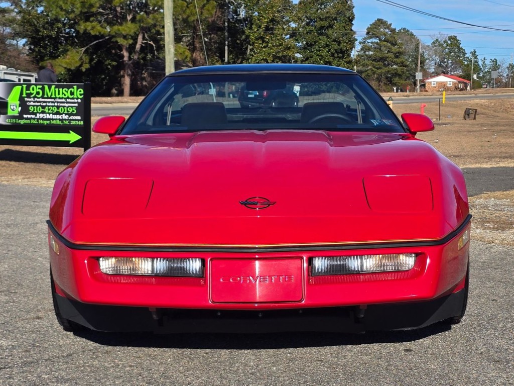 1986 Chevrolet Corvette Image 2