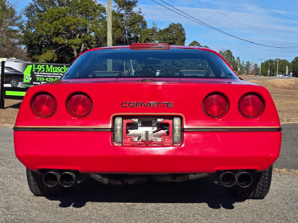 1986 Chevrolet Corvette Image 8
