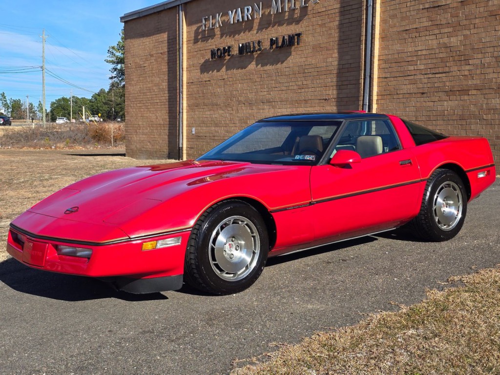 1986 Chevrolet Corvette Image 12