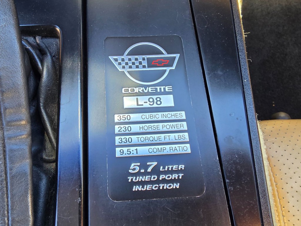 1986 Chevrolet Corvette Image 22