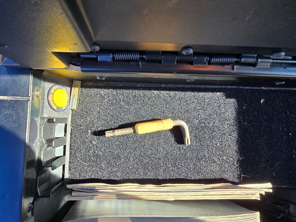 1986 Chevrolet Corvette Image 25