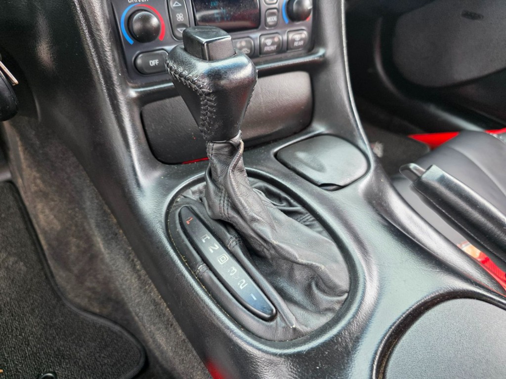 2000 Chevrolet Corvette Image 20