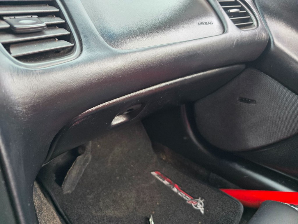 2000 Chevrolet Corvette Image 21