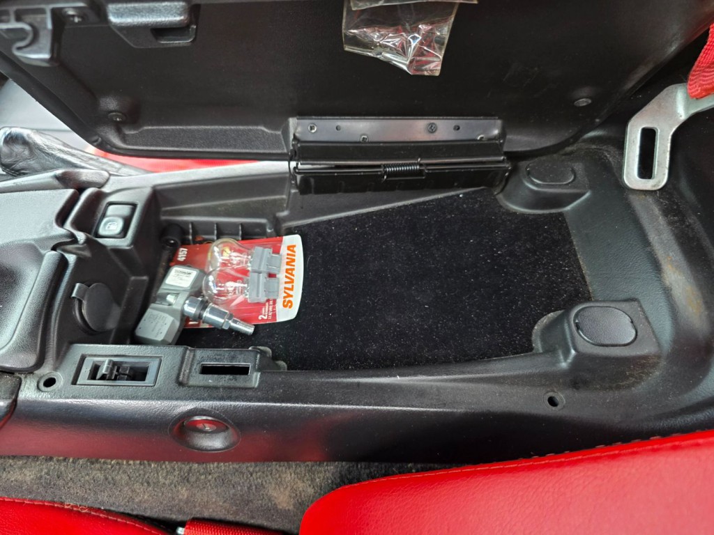 2000 Chevrolet Corvette Image 25