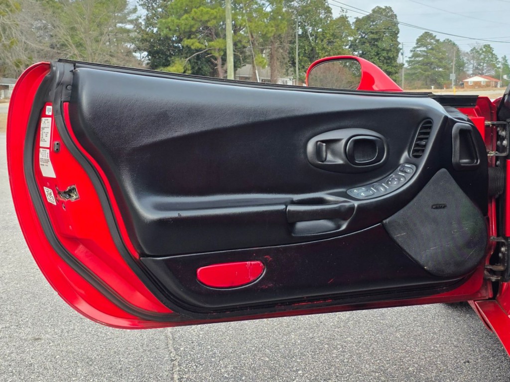 2000 Chevrolet Corvette Image 33