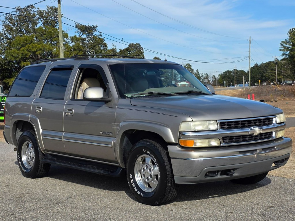 2002 Chevrolet Tahoe Image 5