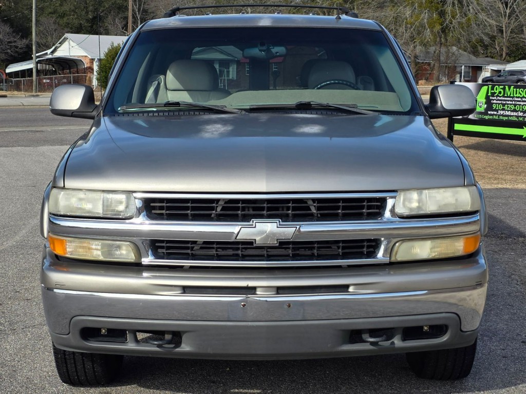 2002 Chevrolet Tahoe Image 45