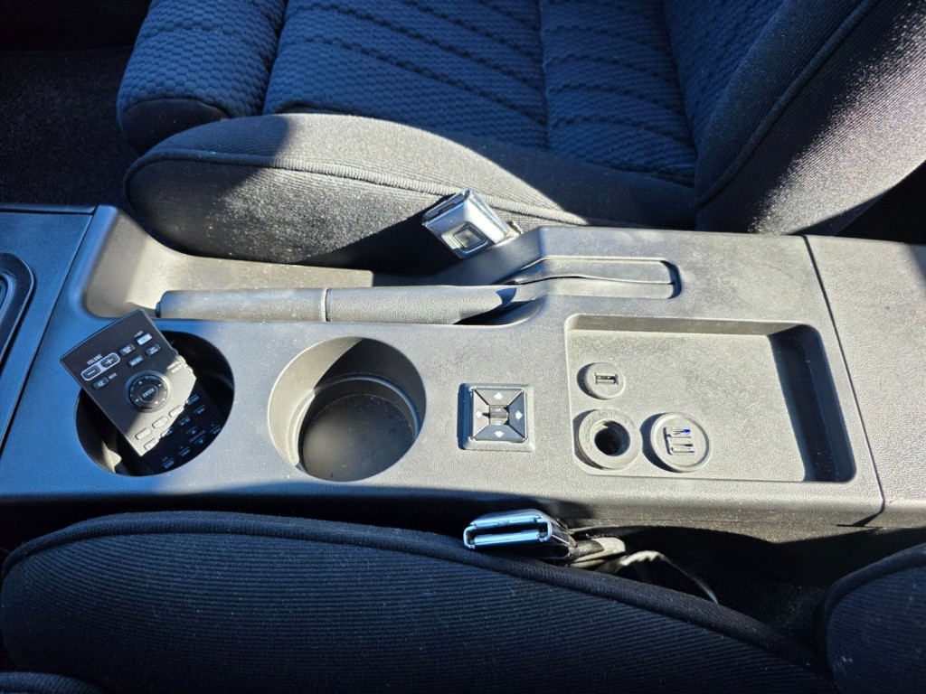 1990 Ford Mustang Image 26