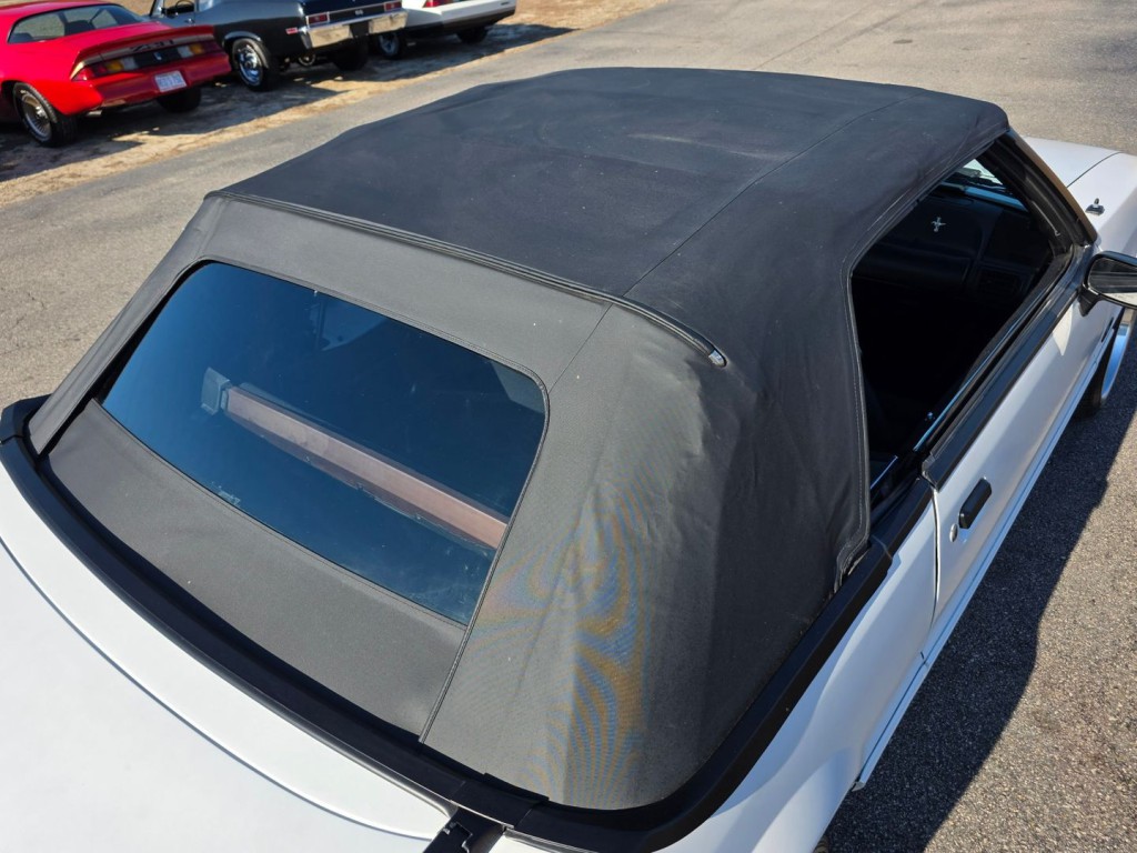 1990 Ford Mustang Image 59