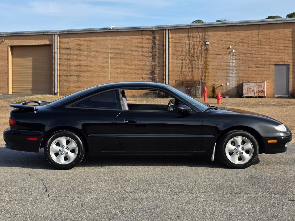 1993 Mazda MX-6 Image 6