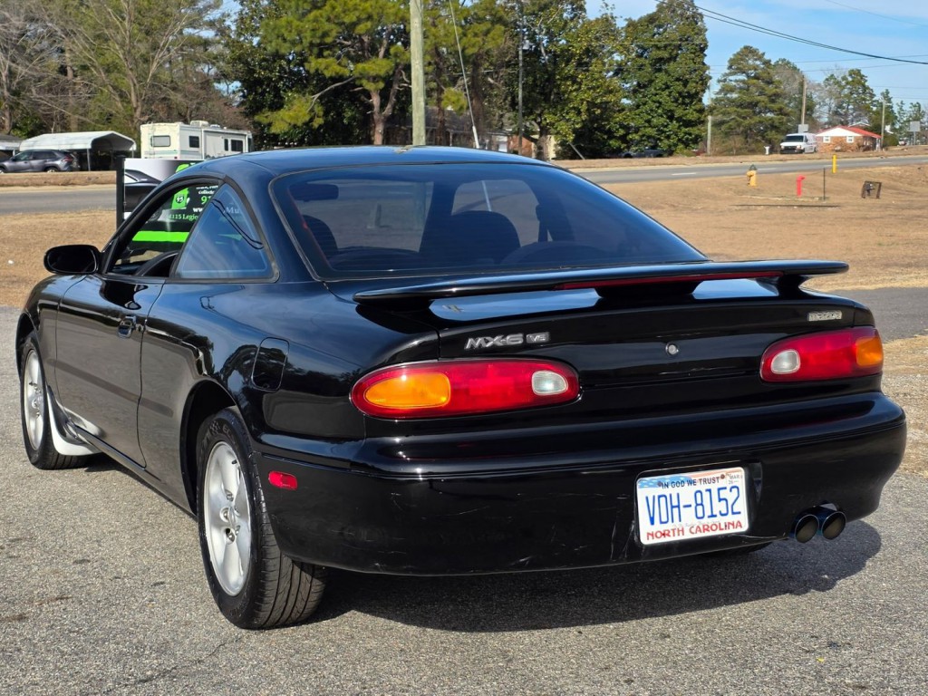 1993 Mazda MX-6 Image 10
