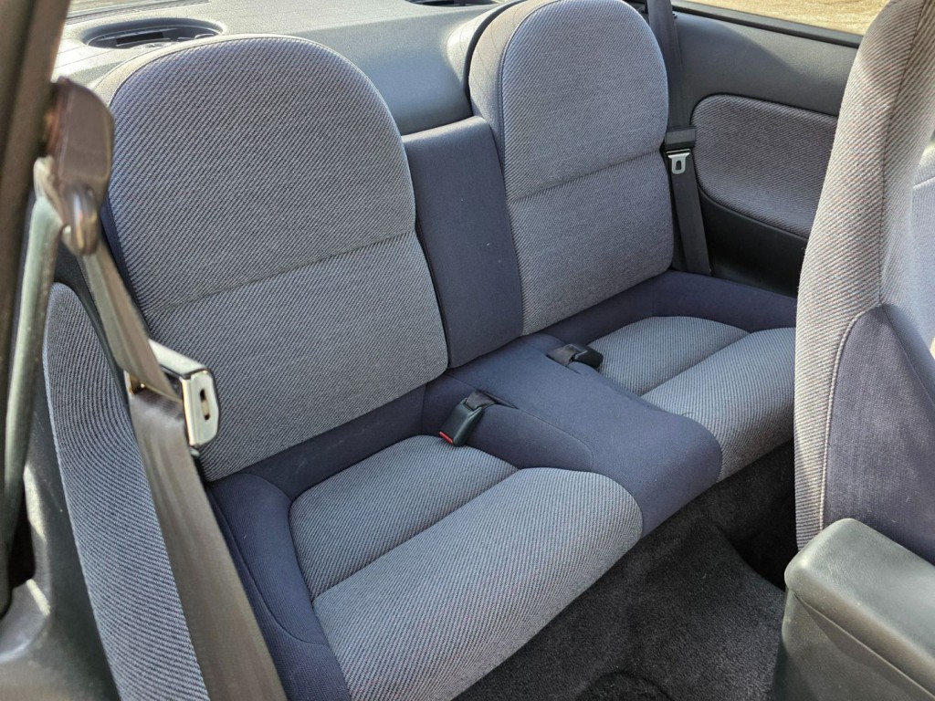 1993 Mazda MX-6 Image 28