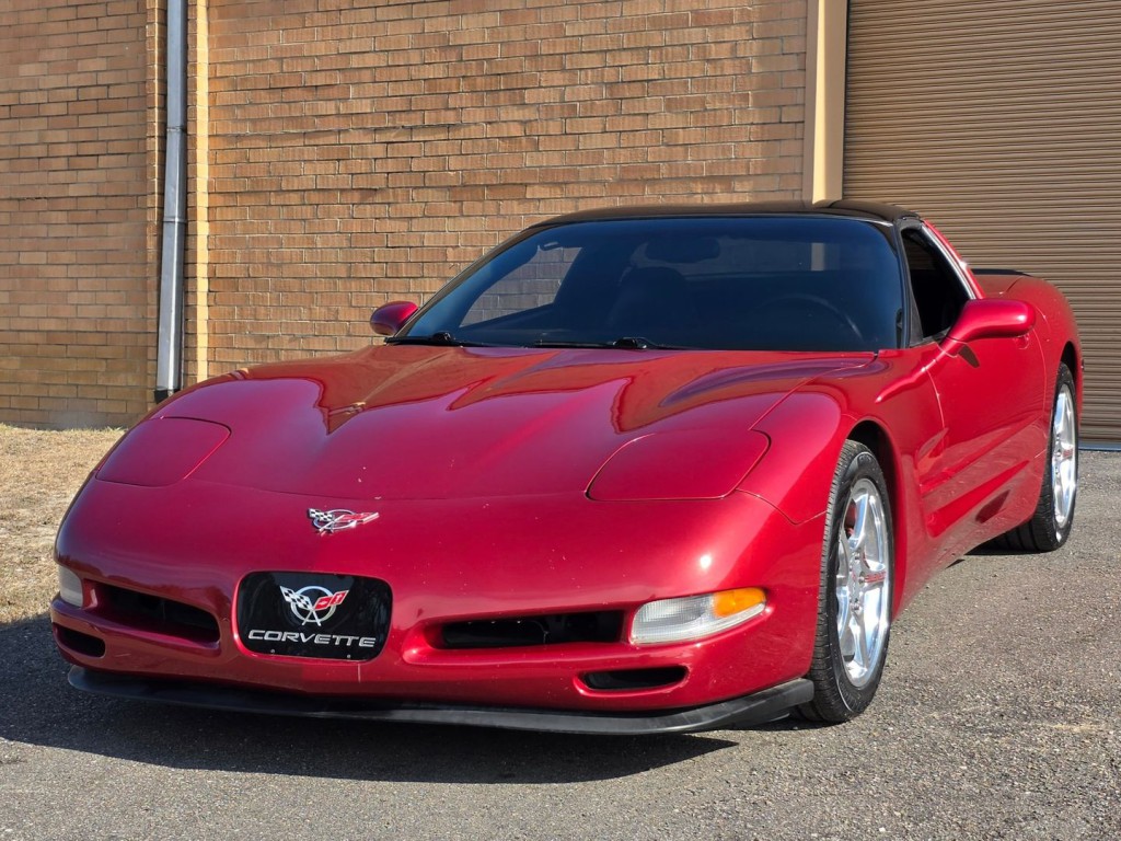 1998 Chevrolet Corvette Image 2