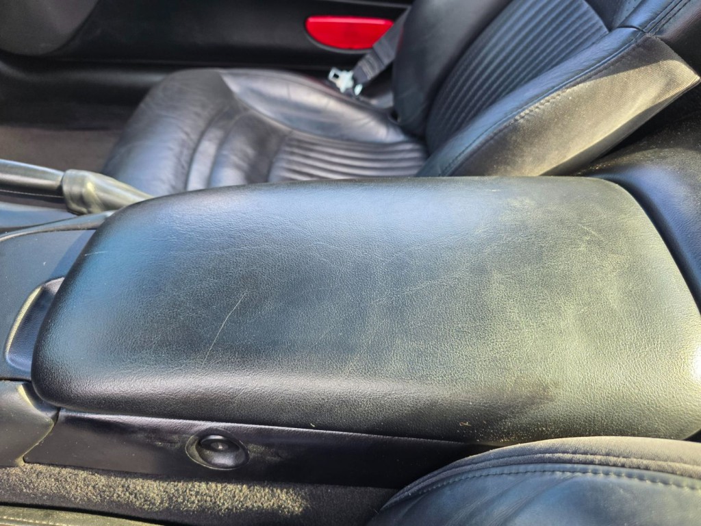 1998 Chevrolet Corvette Image 23