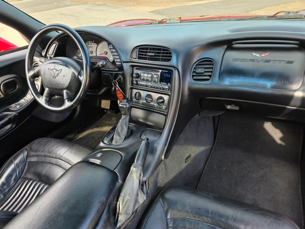 1998 Chevrolet Corvette Image 29