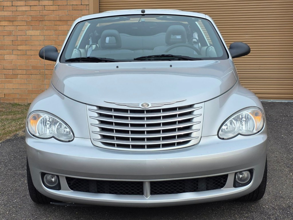 2006 Chrysler PT Cruiser Image 35