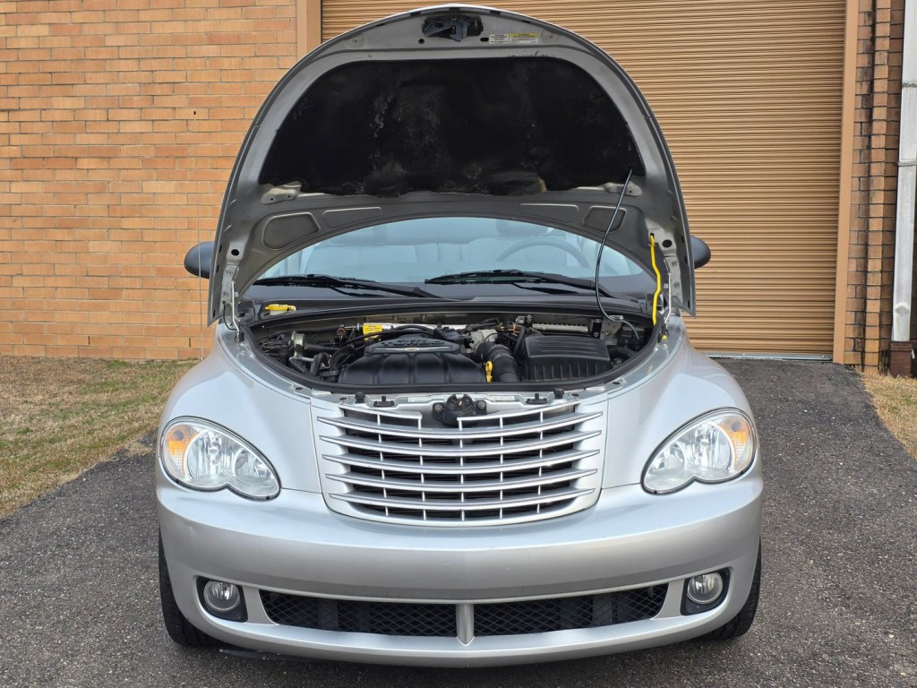 2006 Chrysler PT Cruiser Image 36
