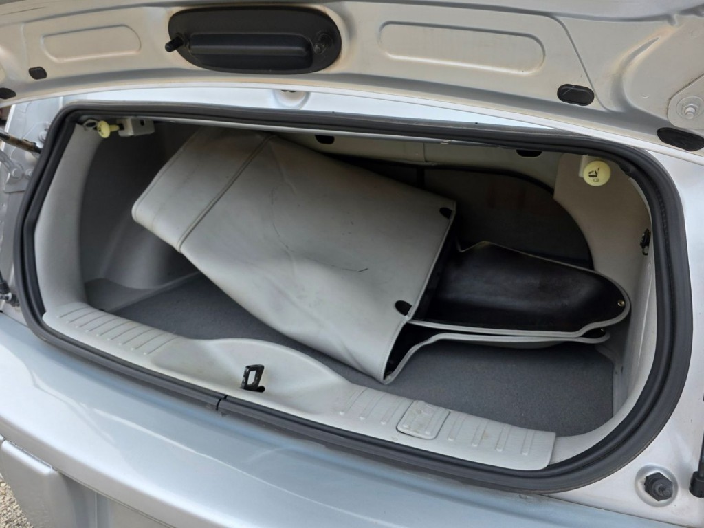 2006 Chrysler PT Cruiser Image 42