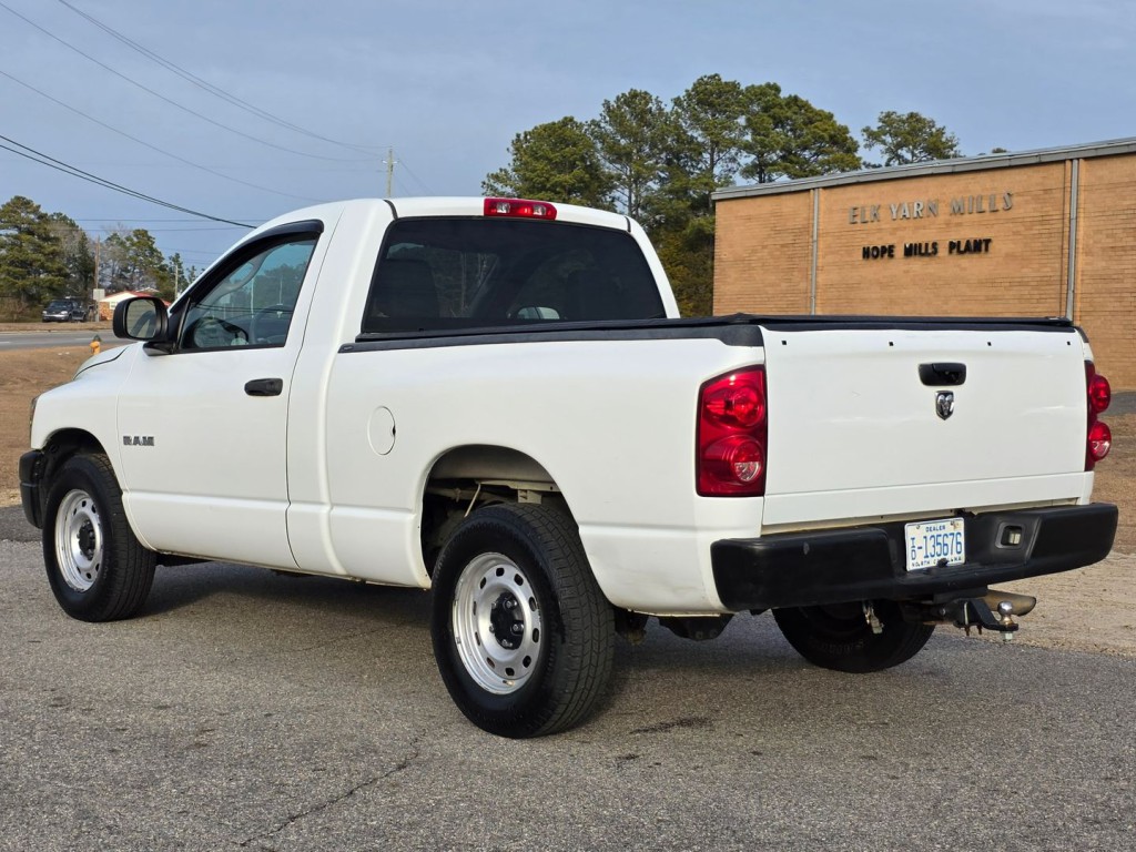 2008 Dodge Ram 1500 Image 11