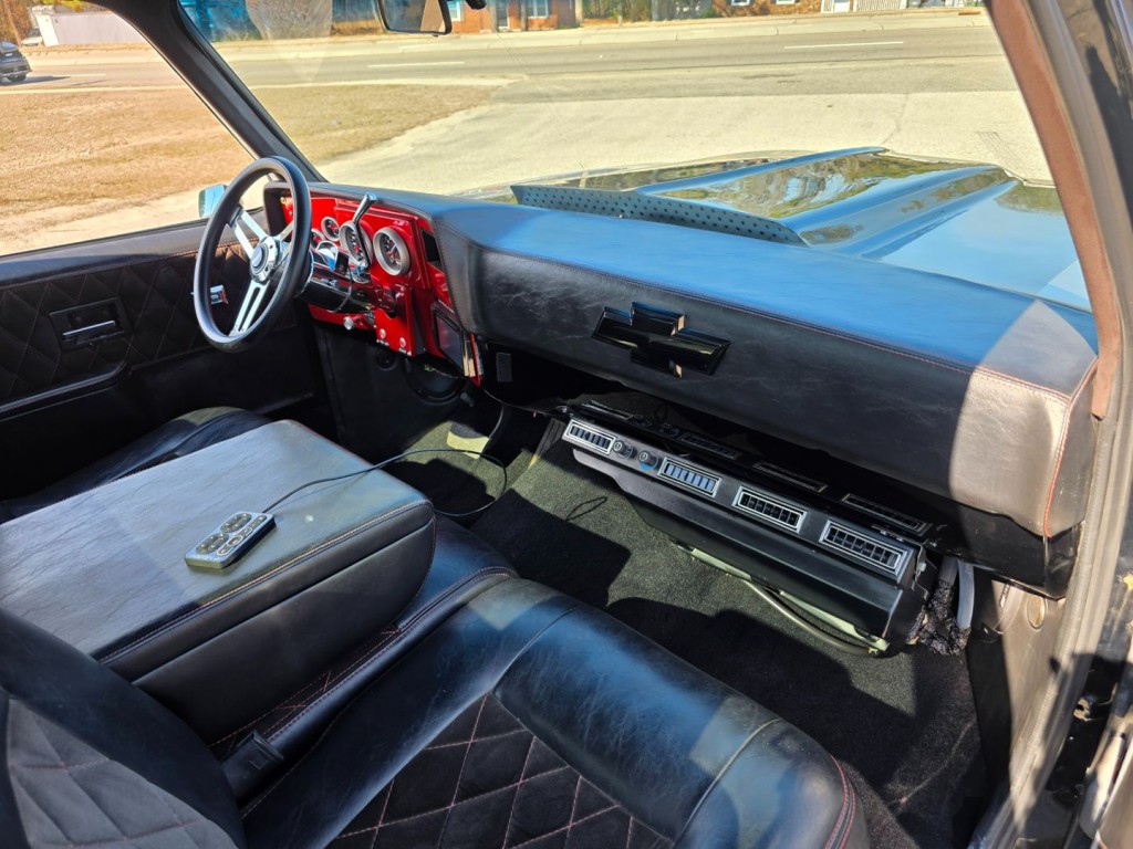 1979 Chevrolet C/K 10 Image 28