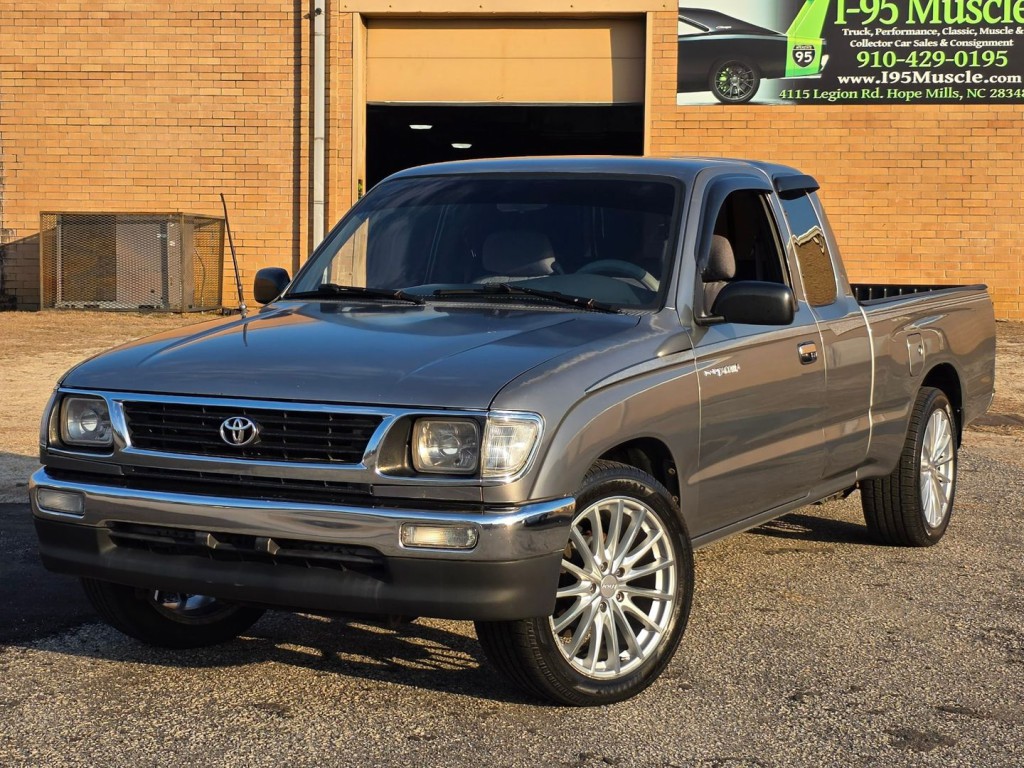 1996 Toyota Tacoma Image 13