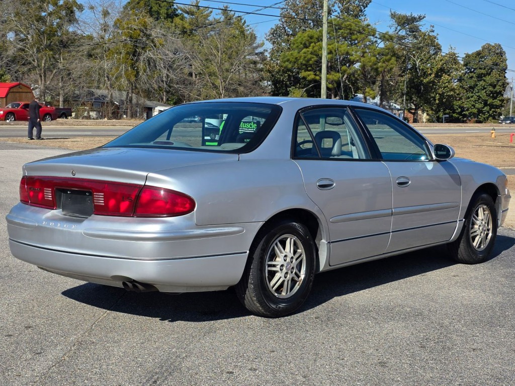 2003 Buick Regal Image 7
