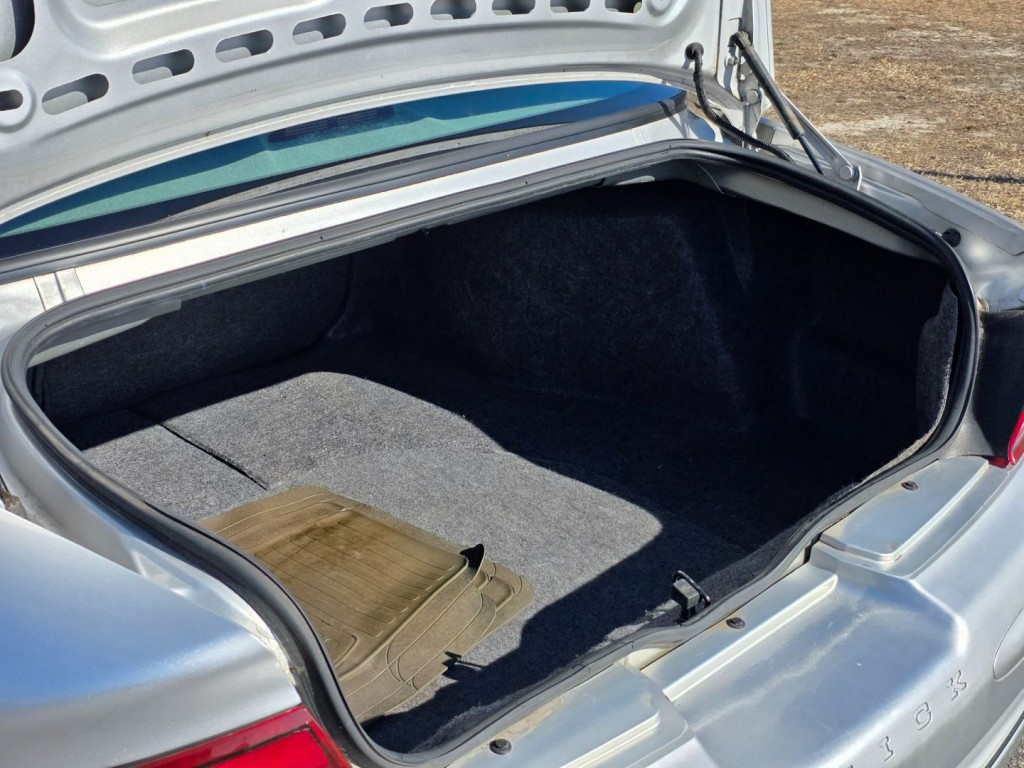 2003 Buick Regal Image 49