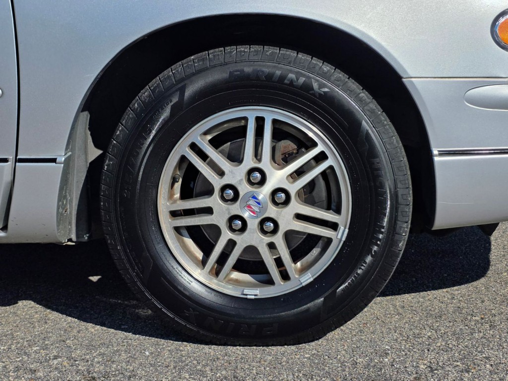 2003 Buick Regal Image 54