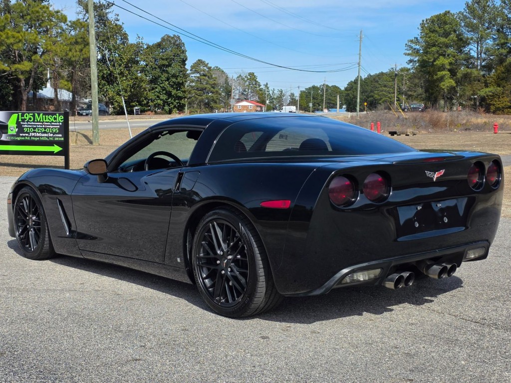 2007 Chevrolet Corvette Image 11