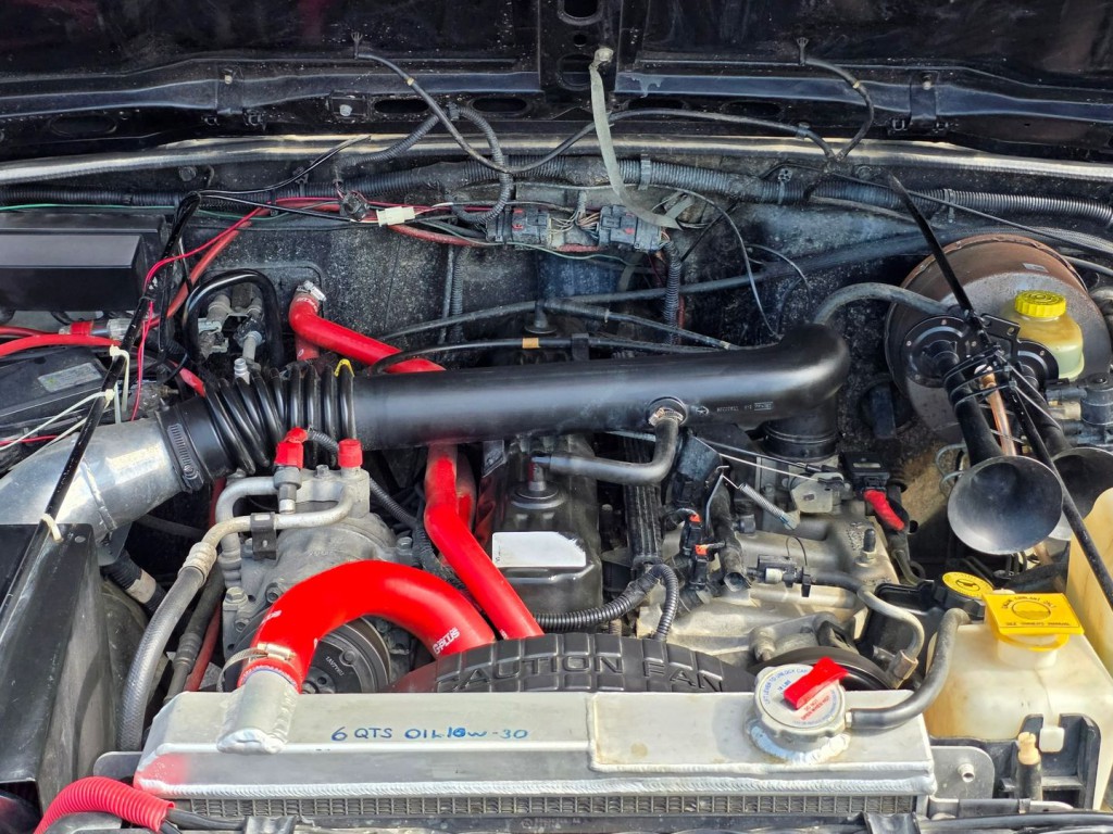 1998 Jeep Wrangler Image 38