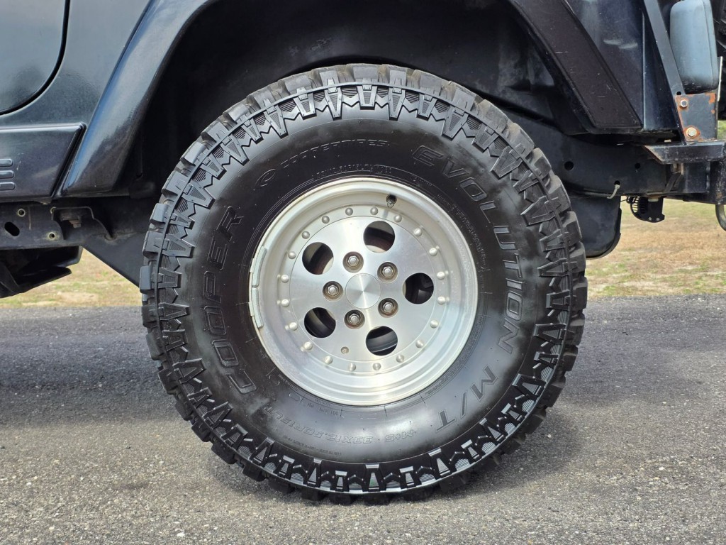 1998 Jeep Wrangler Image 47