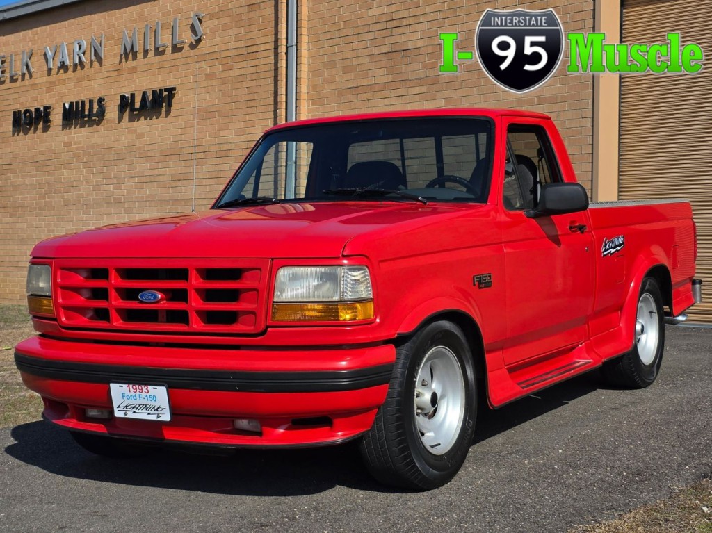 1993 Ford F-150 Image 1