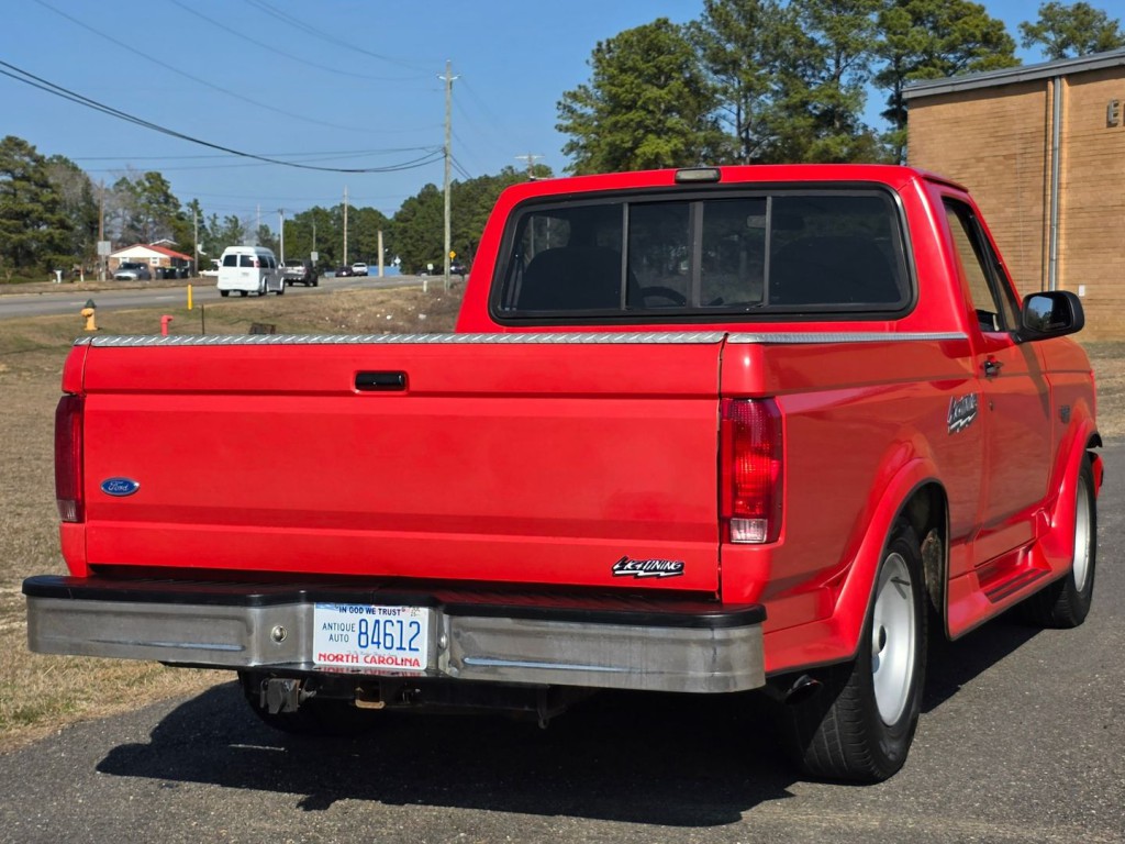 1993 Ford F-150 Image 8
