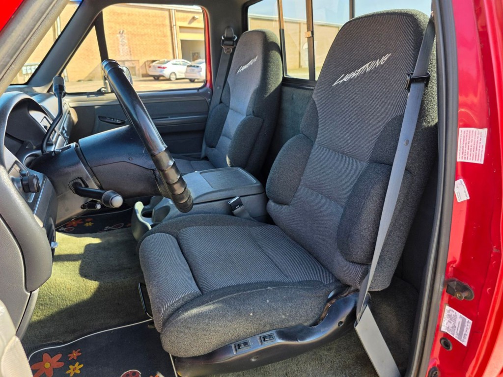 1993 Ford F-150 Image 25