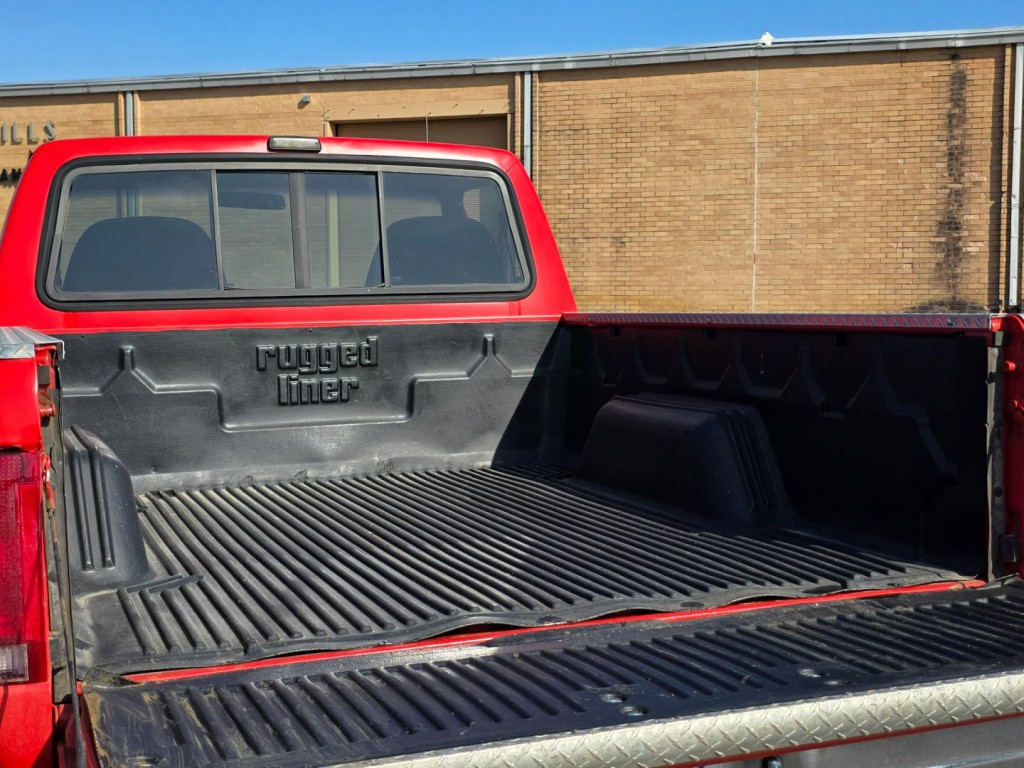 1993 Ford F-150 Image 46
