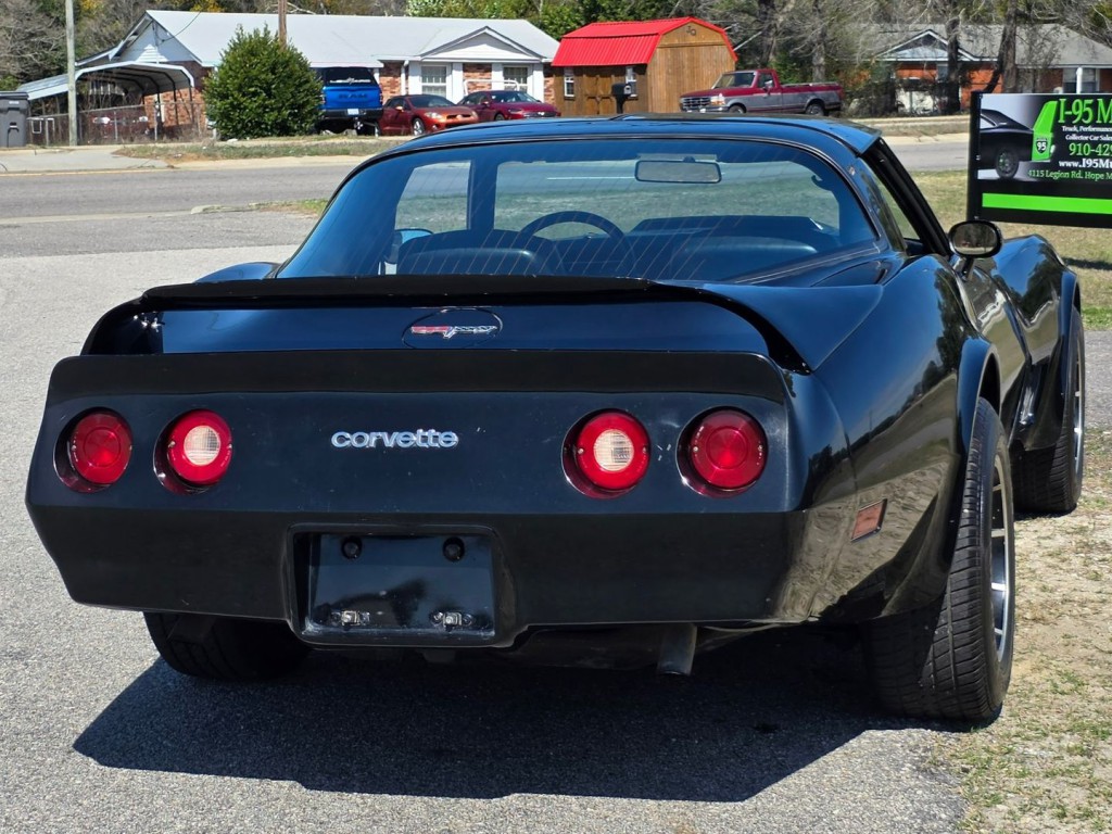 1980 Chevrolet Corvette Image 8