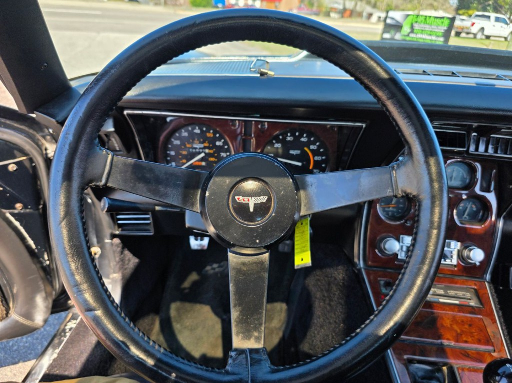 1980 Chevrolet Corvette Image 18