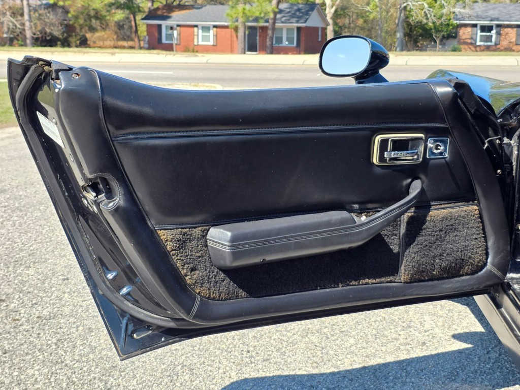 1980 Chevrolet Corvette Image 37