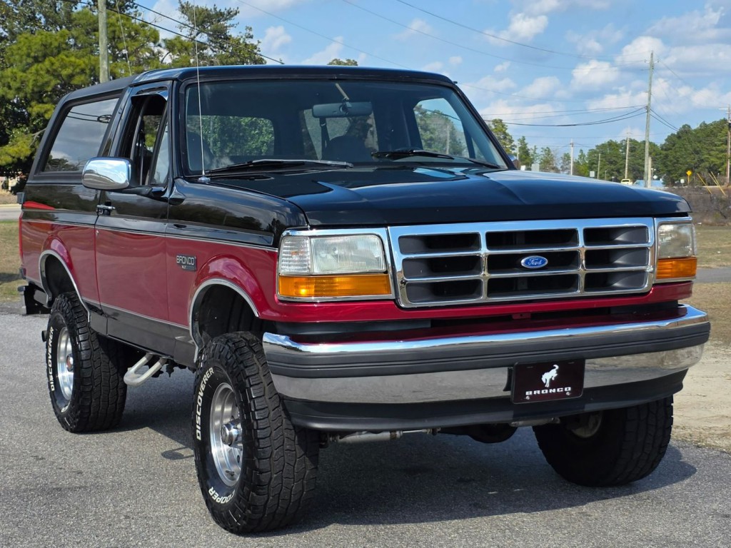 1994 Ford Bronco Image 4