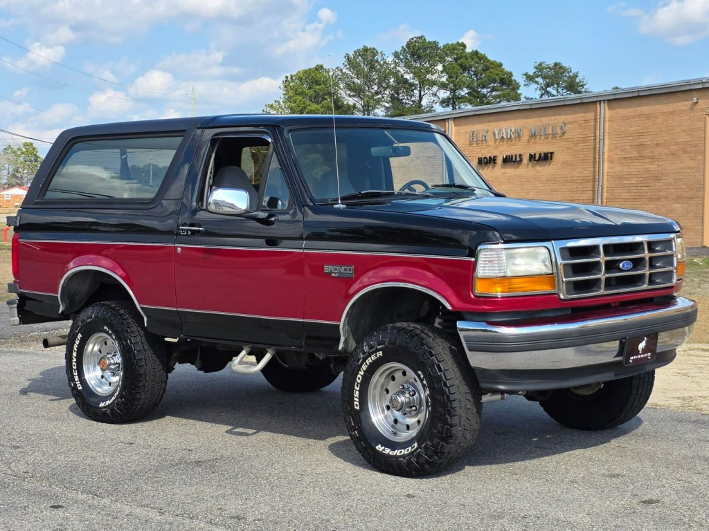 1994 Ford Bronco Image 5