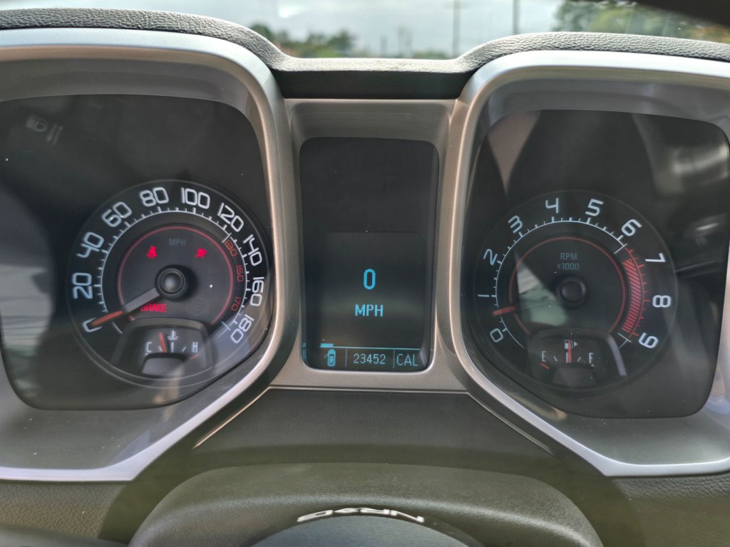 2011 Chevrolet Camaro Image 22