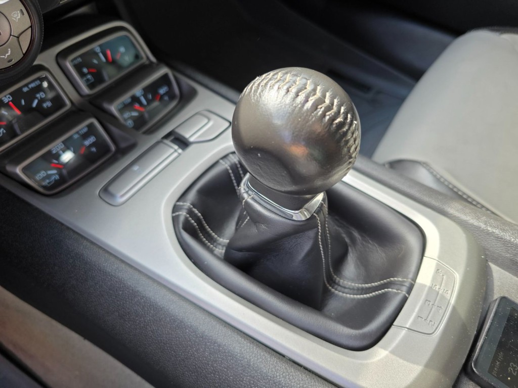 2011 Chevrolet Camaro Image 27