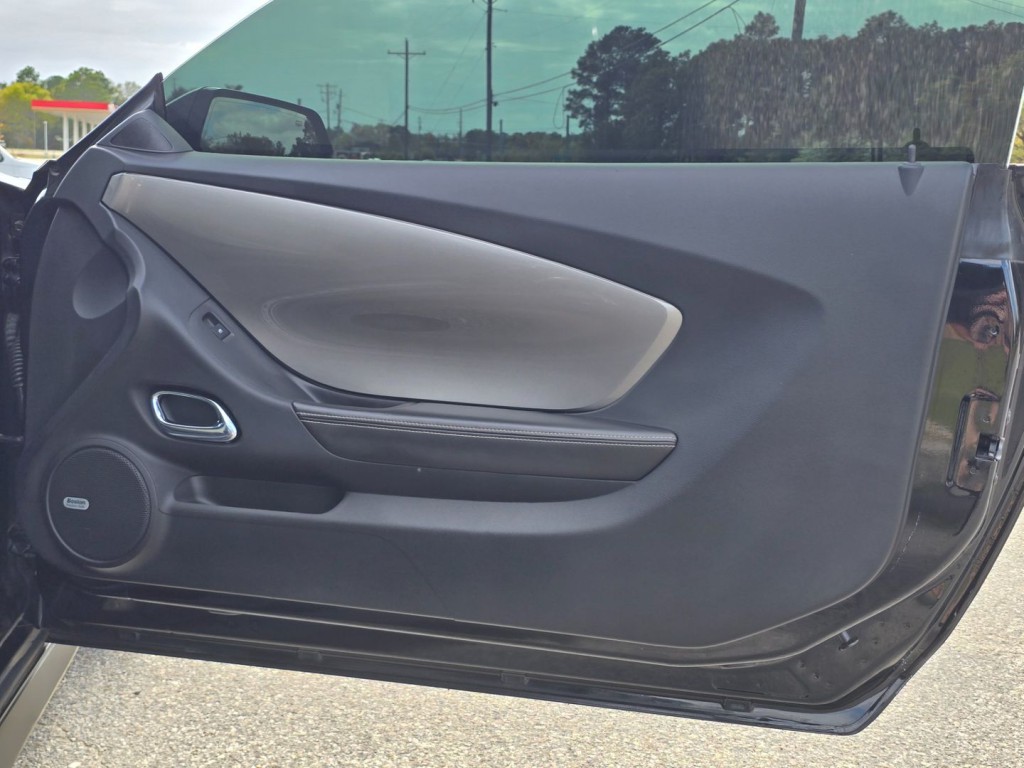 2011 Chevrolet Camaro Image 36