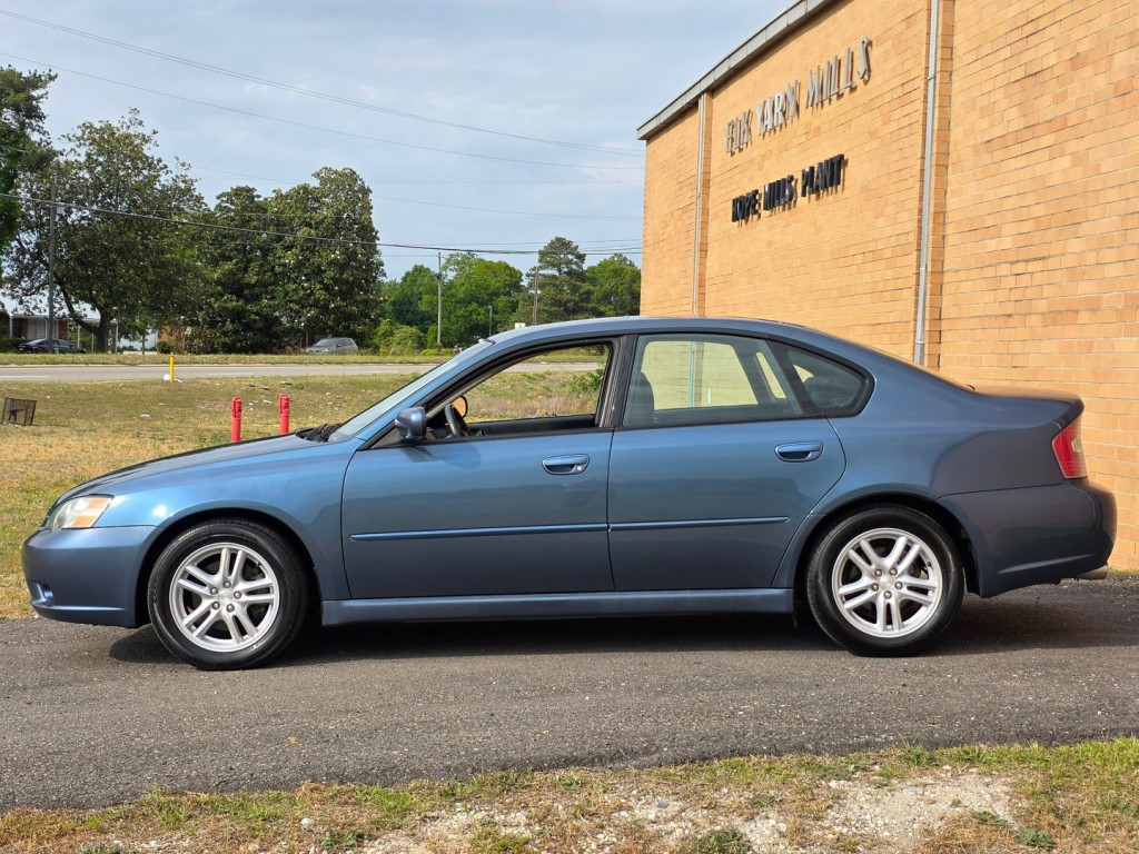 2005 Subaru Legacy Image 12