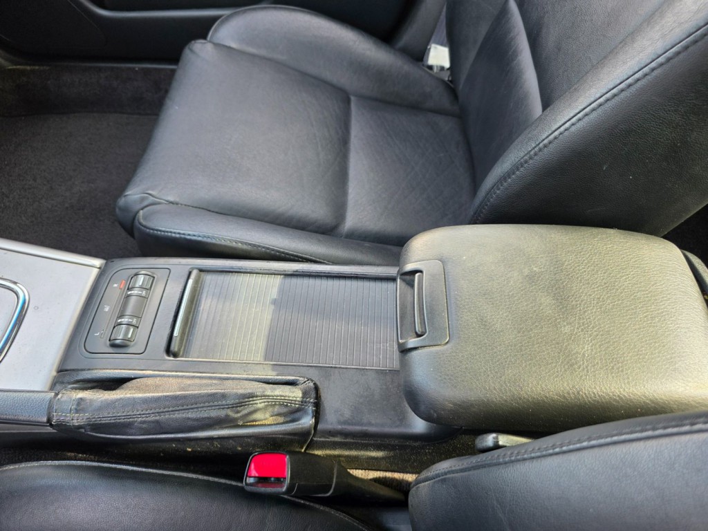2005 Subaru Legacy Image 24