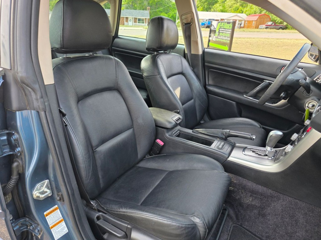 2005 Subaru Legacy Image 29