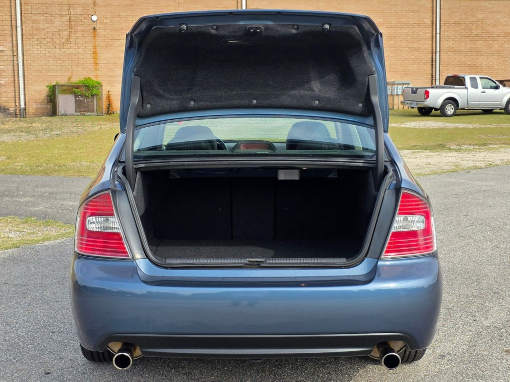 2005 Subaru Legacy Image 47